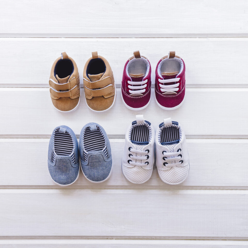 baby-concept-with-shoe-composition